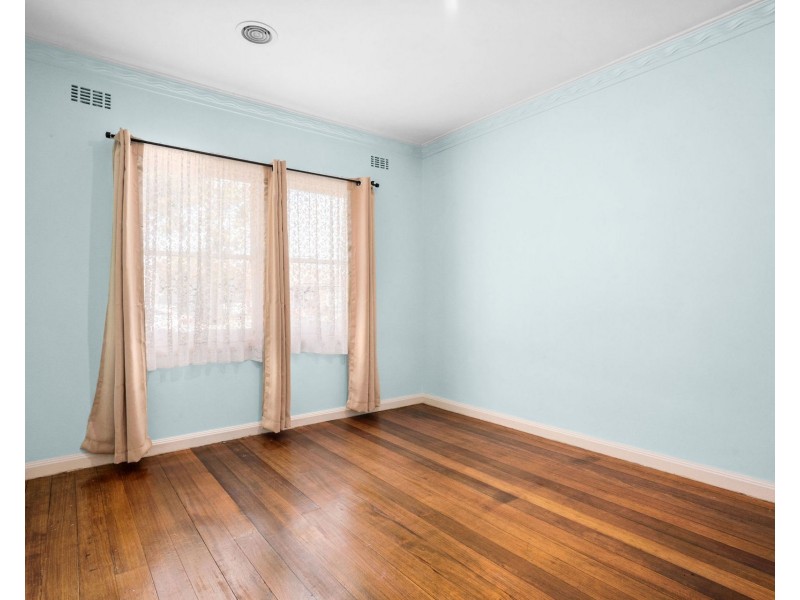 1/5 McBean Street, Clayton VIC 3168