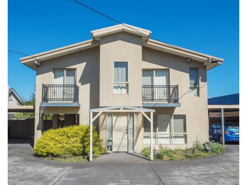 1/1760 Dandenong Road, Clayton VIC 3168