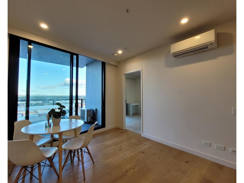 1013/868 Blackburn Road, Clayton VIC 3168