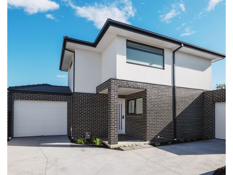 49 Prince Charles Street, Clayton VIC 3168