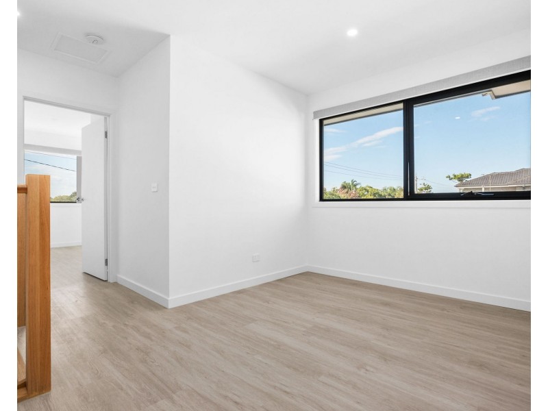 49 Prince Charles Street, Clayton VIC 3168