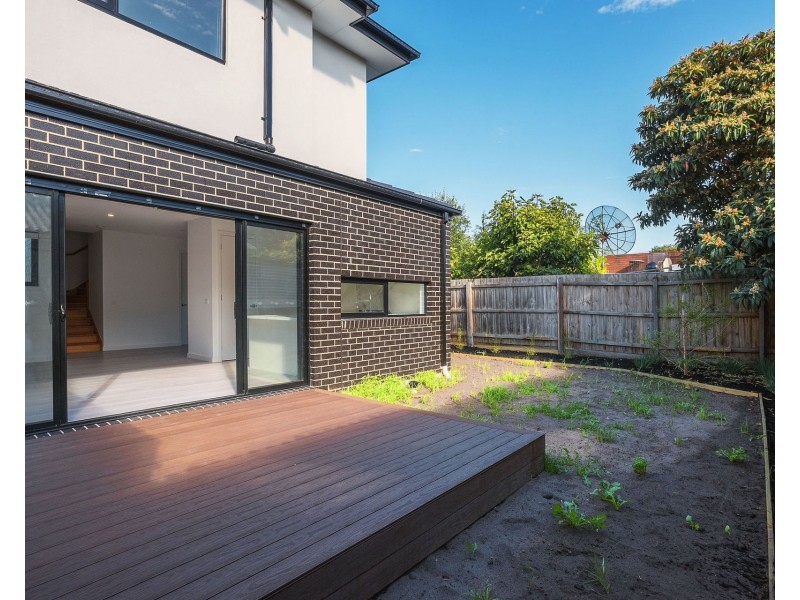 49 Prince Charles Street, Clayton VIC 3168