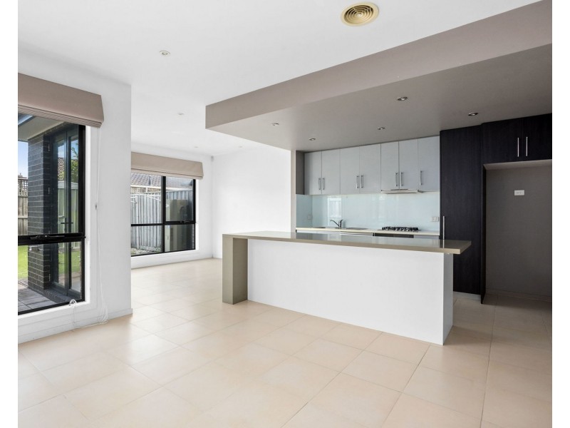 37 Botanic Drive, Clayton South VIC 3169