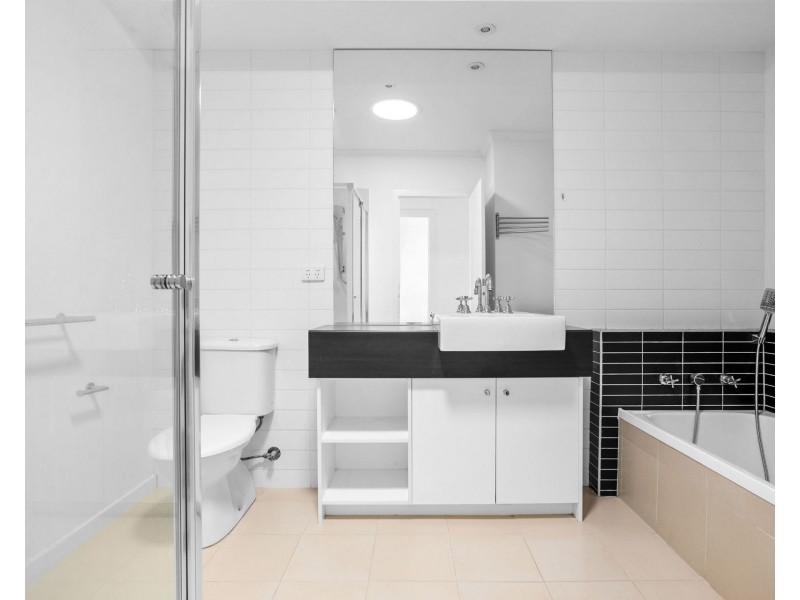 37 Botanic Drive, Clayton South VIC 3169