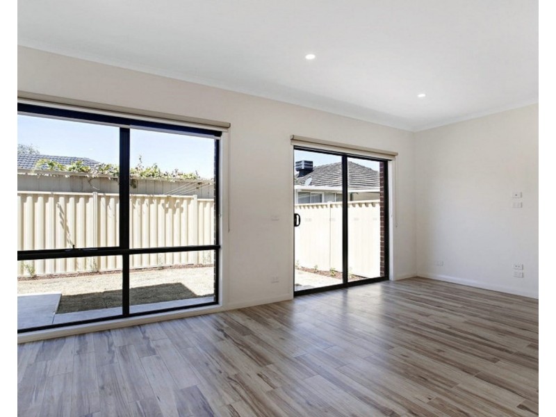 45 Peace Street, Springvale VIC 3171