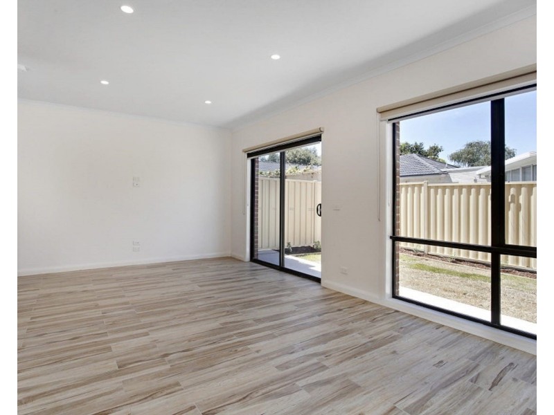 47 Peace Street, Springvale VIC 3171