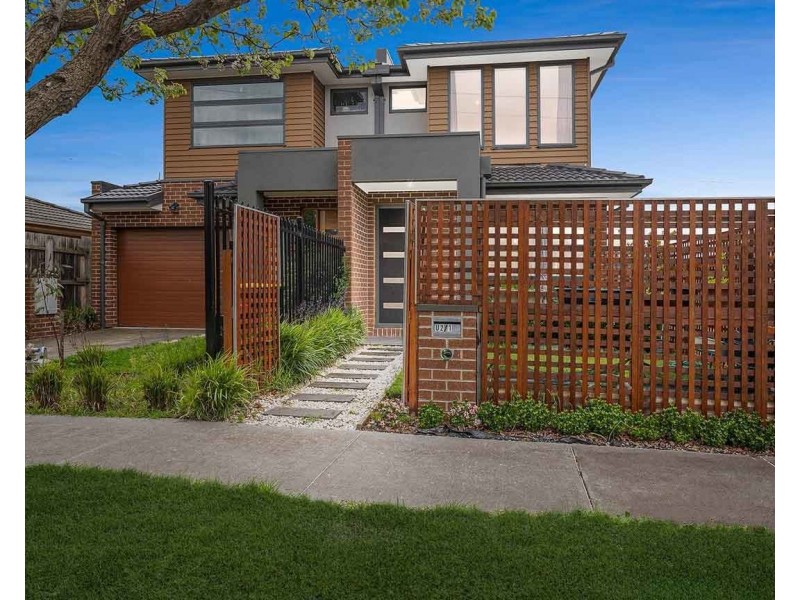 2/1 Aonach Street, Clayton South VIC 3169