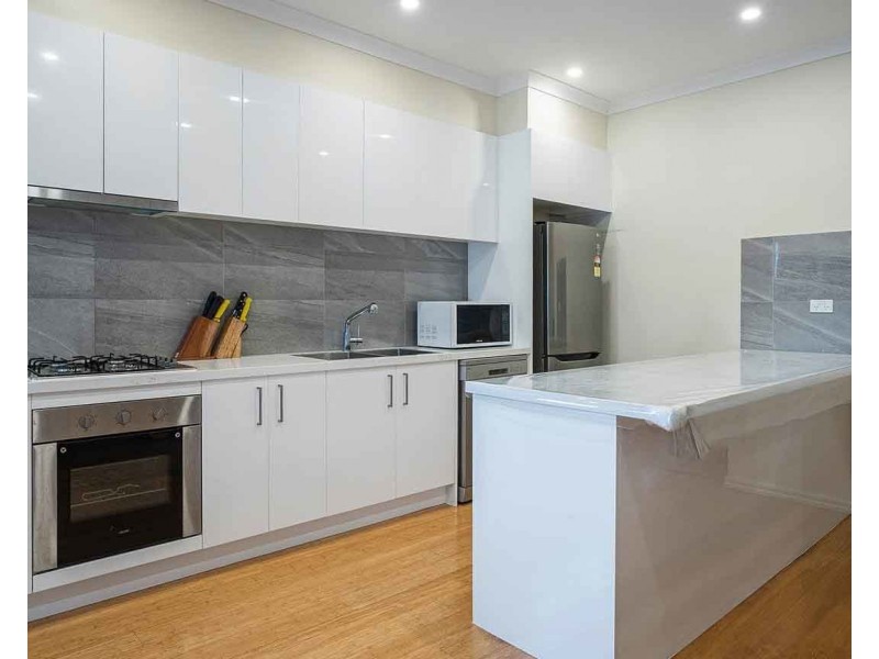 2/1 Aonach Street, Clayton South VIC 3169