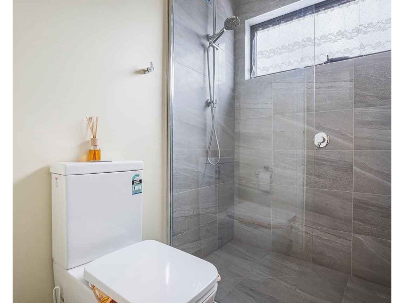 2/1 Aonach Street, Clayton South VIC 3169