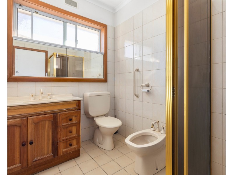 25 Robinson Street, Clayton VIC 3168