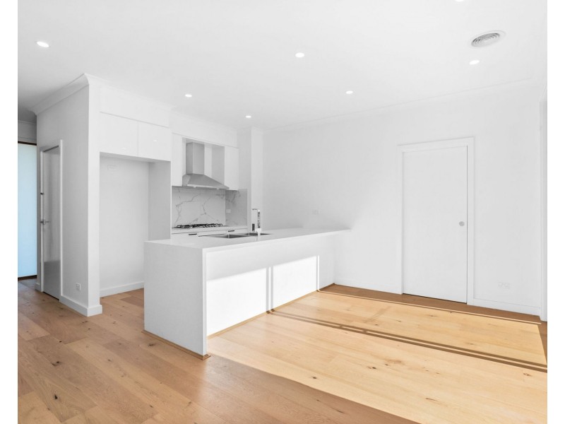 45 Bond Street, Clayton South VIC 3169