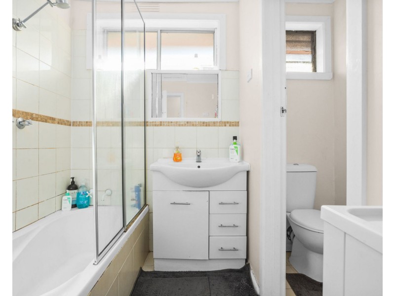 4/31 Milton Avenue, Clayton VIC 3168