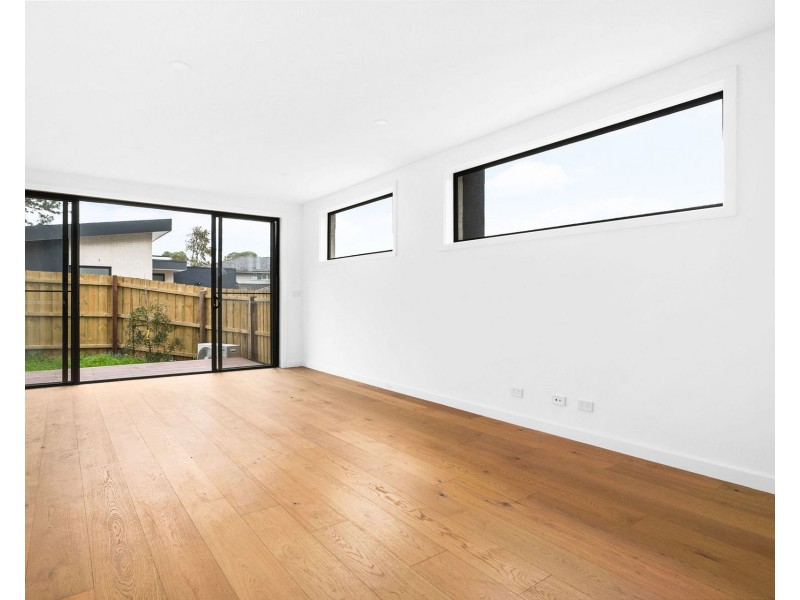 1 & 2/19 Inverness Street, Clarinda VIC 3169