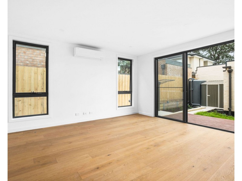 1 & 2/19 Inverness Street, Clarinda VIC 3169