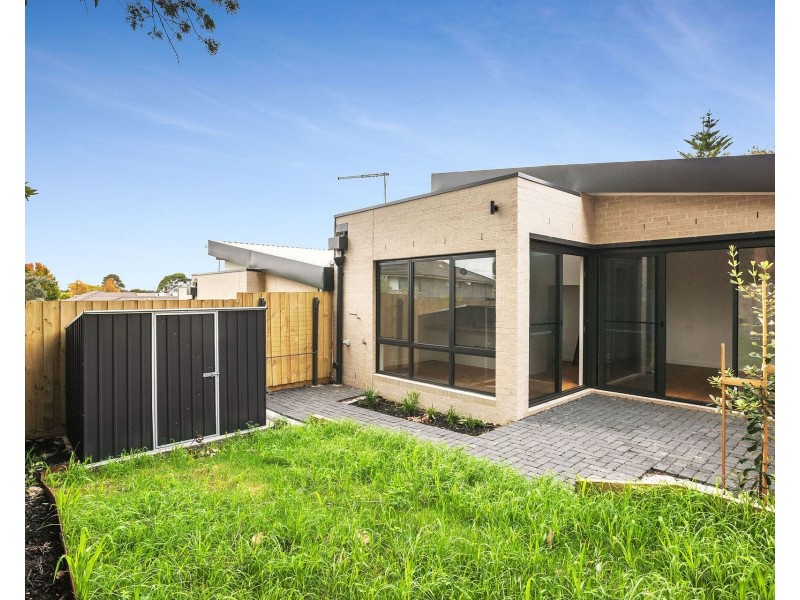 3 & 4/19 Inverness Street, Clarinda VIC 3169