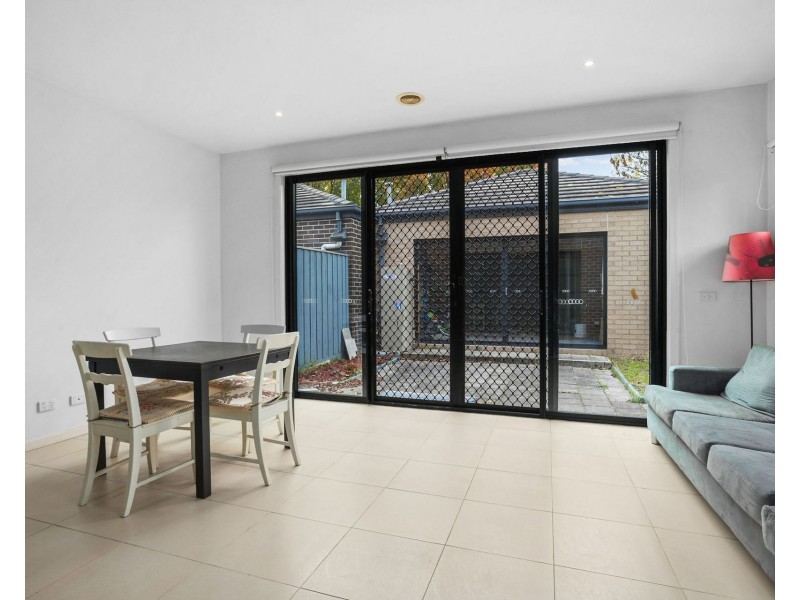 4 Botanic Drive, Clayton South VIC 3169