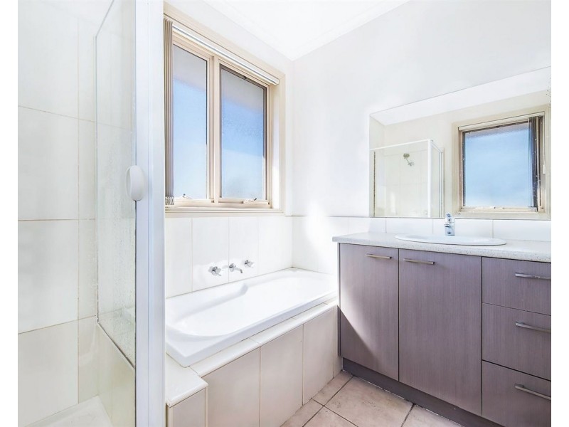 3/27 Francis Street, Clayton VIC 3168
