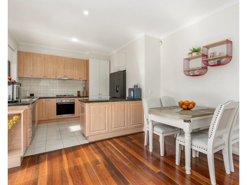 2 Luke Street, Clayton VIC 3168