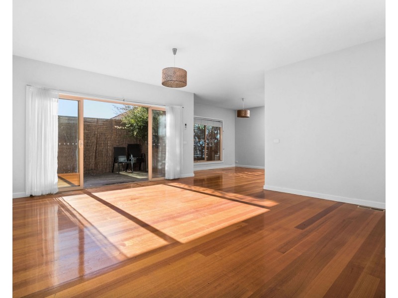 2/41 Lebanon Crescent, Mulgrave VIC 3170