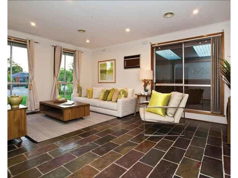 5 Nash Drive, Mulgrave VIC 3170