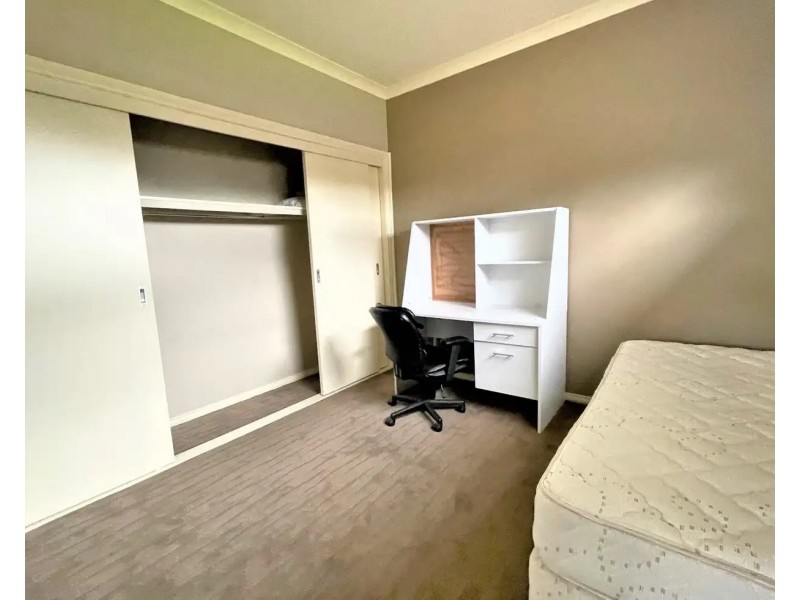 1/37 Stockdale Avenue, Clayton VIC 3168