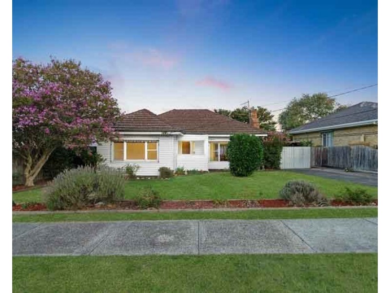 60 Harlington Street, Clayton VIC 3168