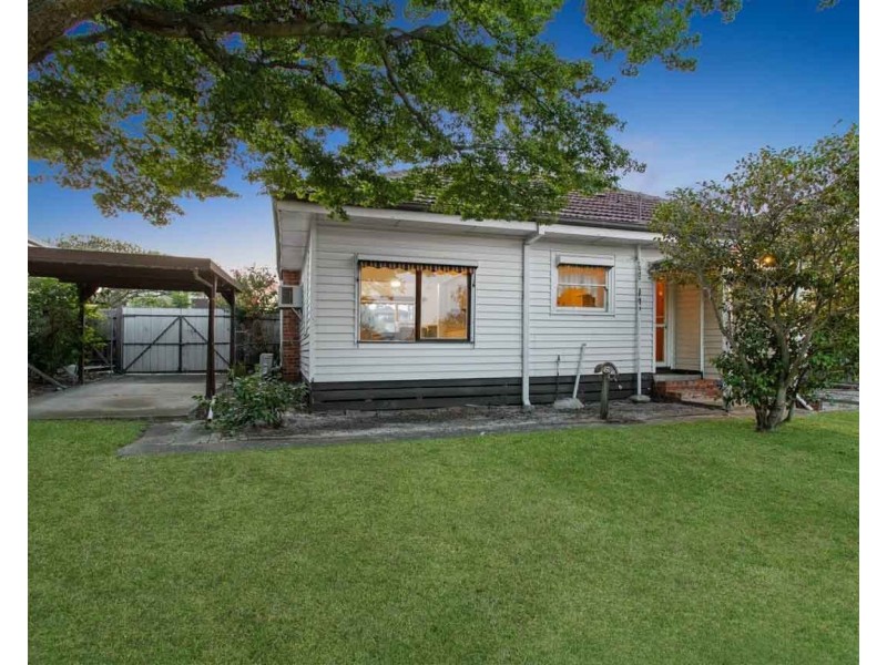60 Harlington Street, Clayton VIC 3168