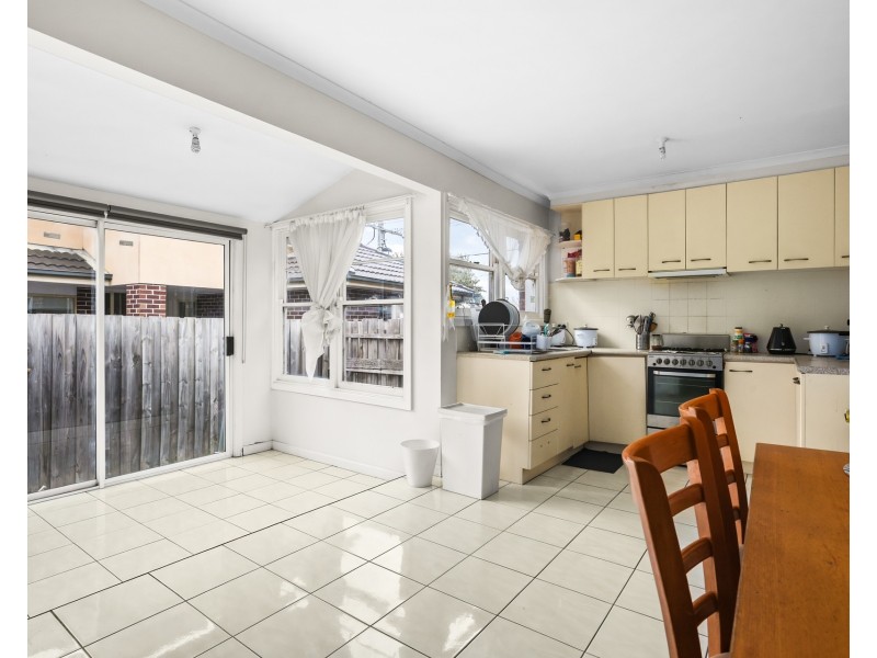 2/4 Evelyn Street, Clayton VIC 3168
