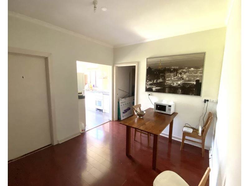 1/13 Cambro Road, Clayton VIC 3168