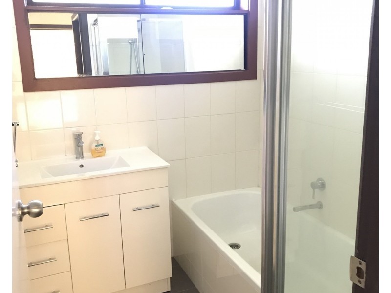 2/1439 North Road, Oakleigh East VIC 3166