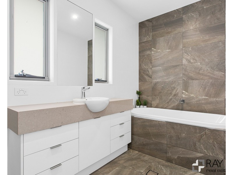 378 Casuarina Way, Casuarina NSW 2487