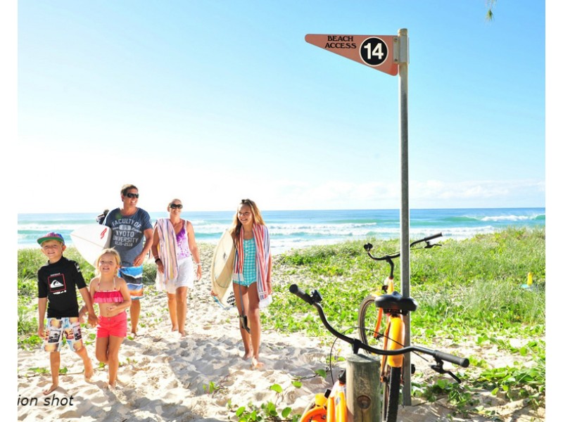 208/9 Dianella Drive – Oaks Santai Resort, Casuarina NSW 2487