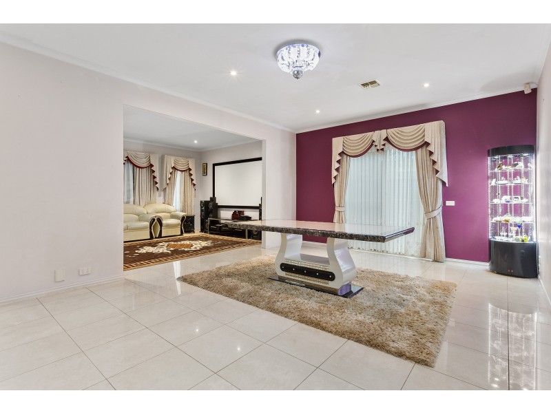 11 Nolan Court, Sandhurst VIC 3977