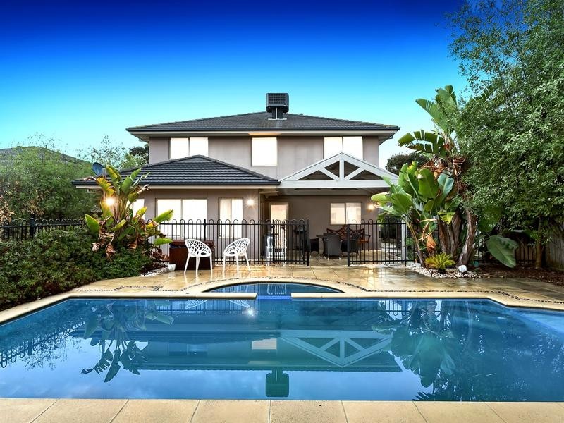 11 Nolan Court, Sandhurst VIC 3977