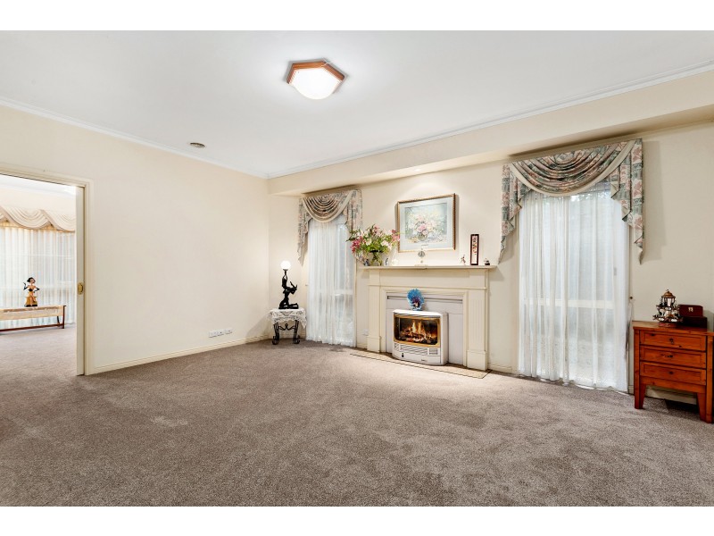 19 Sherman Court, Berwick VIC 3806