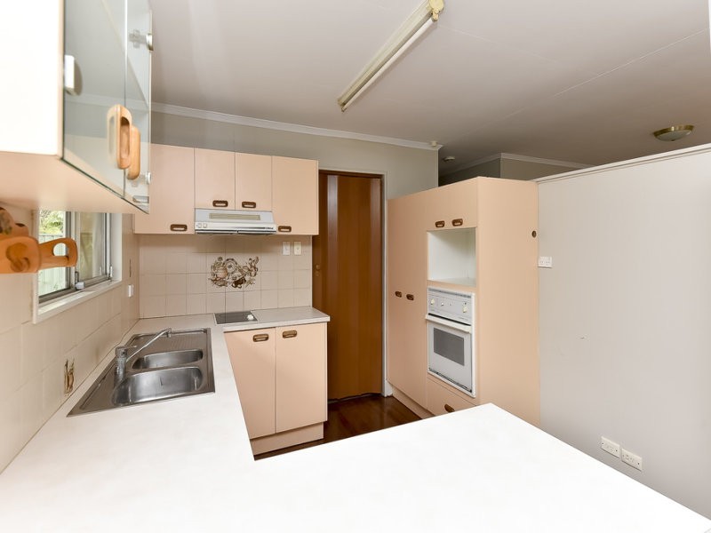 6 Henty Street, Woodridge QLD 4114