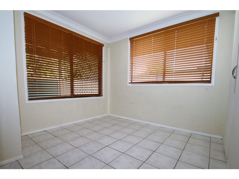 25 Maple Street, Marsden QLD 4132