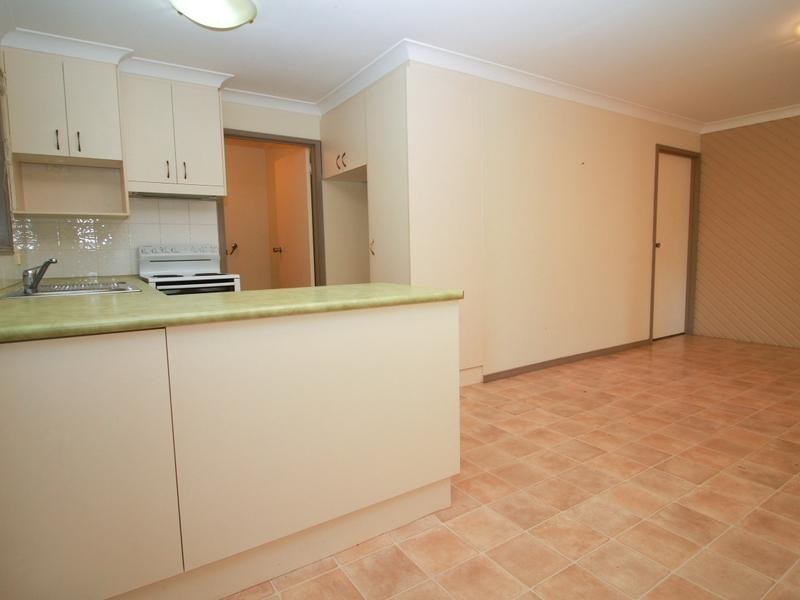 103 Waratah Drive, Crestmead QLD 4132