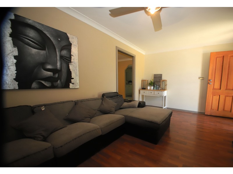 103 Waratah Drive, Crestmead QLD 4132