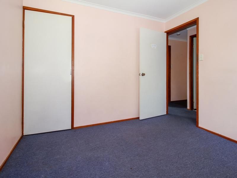 19 MERANTI ST, Crestmead QLD 4132