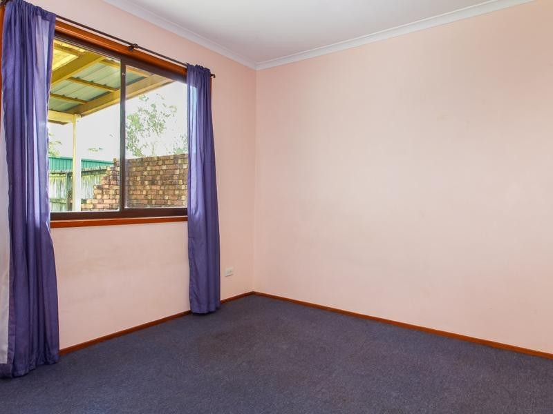 19 MERANTI ST, Crestmead QLD 4132
