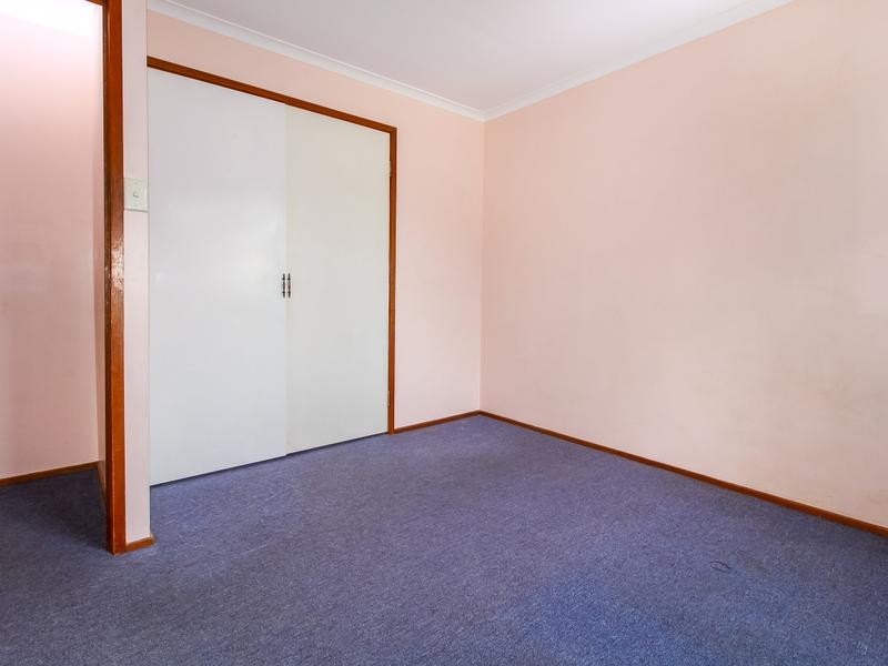 19 MERANTI ST, Crestmead QLD 4132