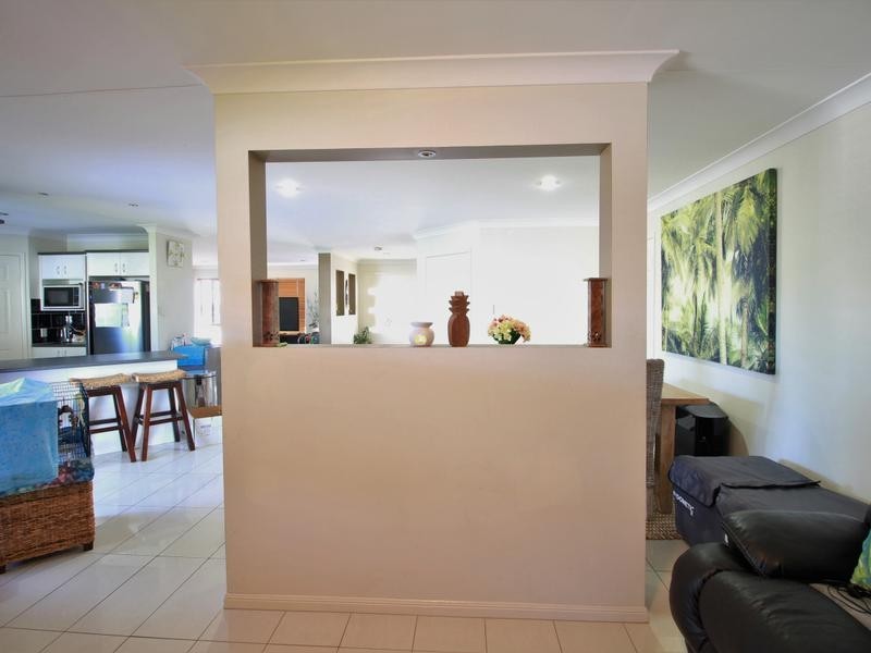 18 Rasmussen Ave, Marsden QLD 4132