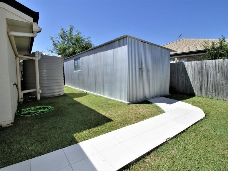 18 Rasmussen Ave, Marsden QLD 4132