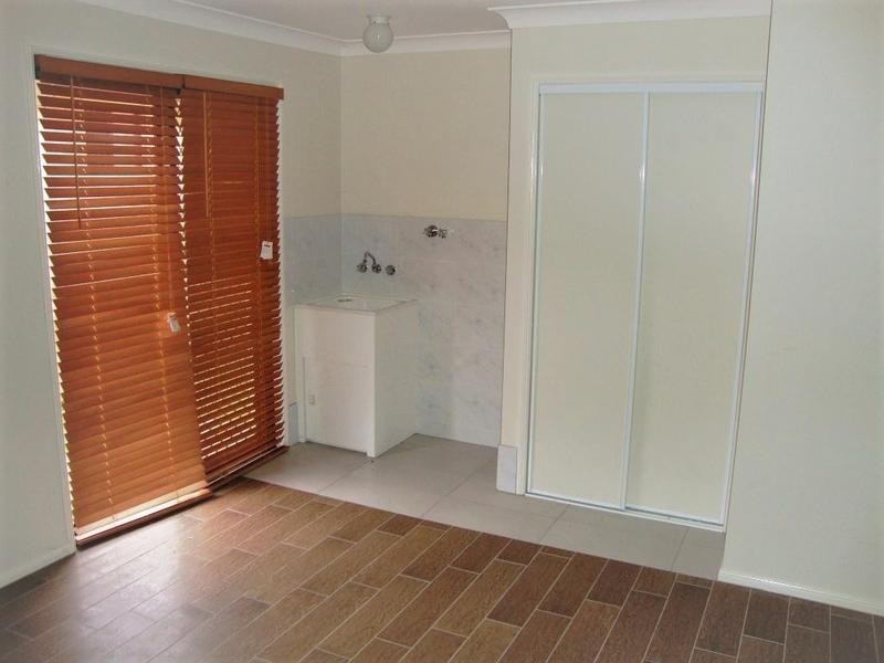 18 Rasmussen Ave, Marsden QLD 4132