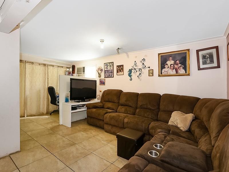 63 Leanne St, Marsden QLD 4132