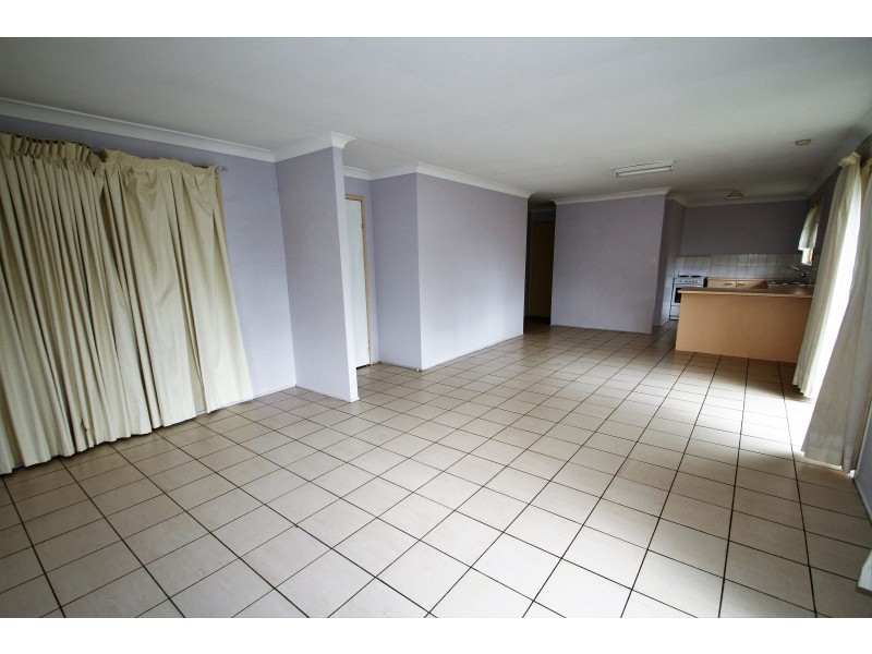 4 Callide Crt, Marsden QLD 4132