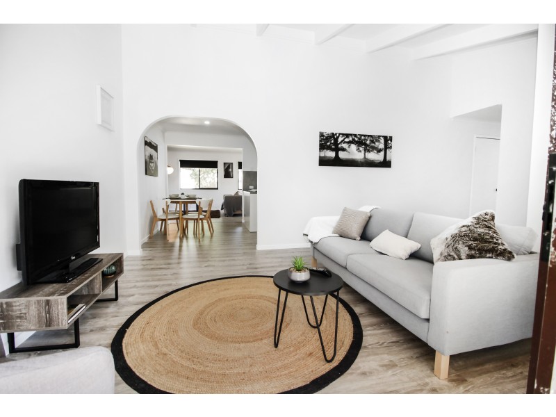 19 MERANTI Street, Crestmead QLD 4132