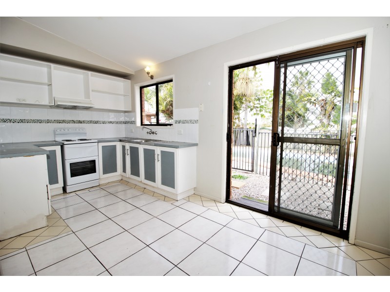 74 Augusta Street, Crestmead QLD 4132