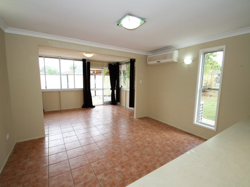 10 Birch Street, Marsden QLD 4132